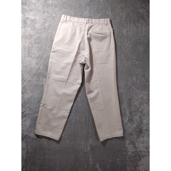 Dockers Khaki Pants Women’s 6 Short Beige Tapered Stain Defender Cotton - Picture 2 of 10